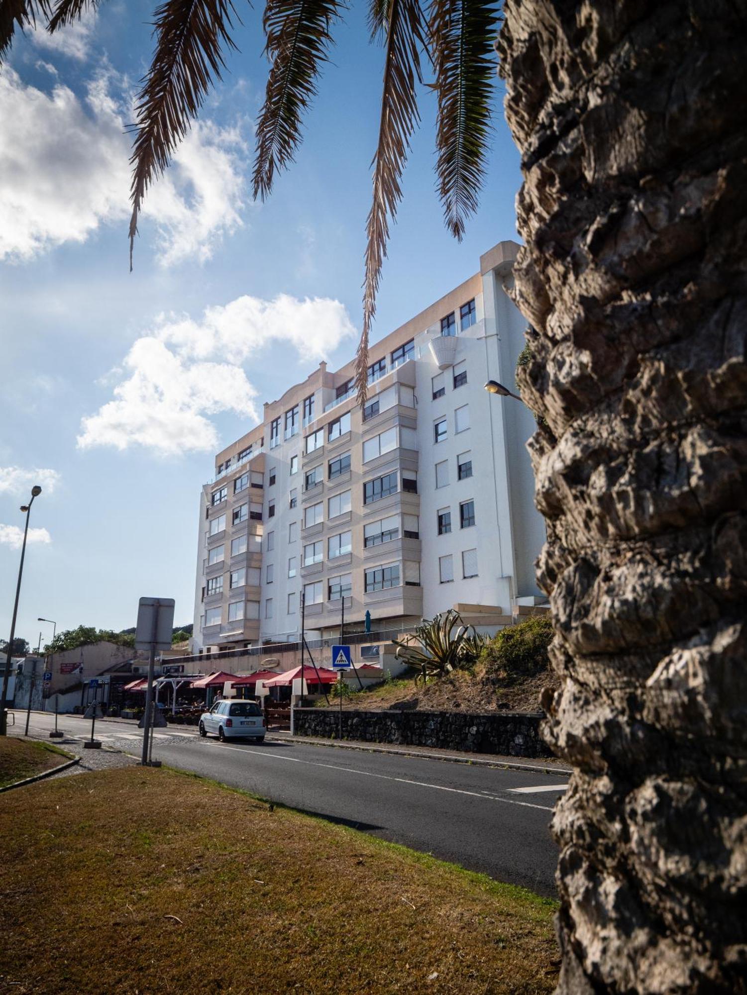 Beachfront Amazing Location - 19Th Hole Apartment Ponta Delgada  Exterior photo